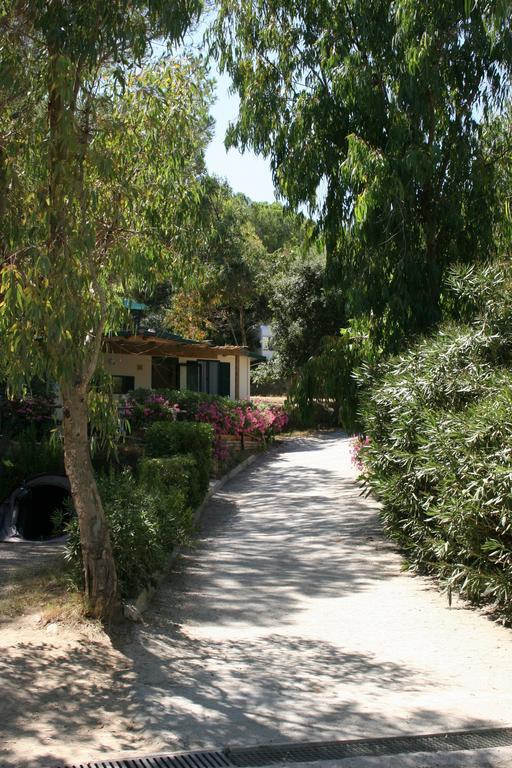 Acquaviva Village Camping ปอร์โตแฟร์ราโย ภายนอก รูปภาพ