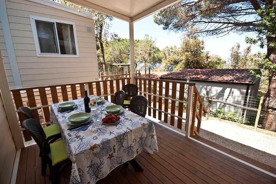Acquaviva Village Camping ปอร์โตแฟร์ราโย ภายนอก รูปภาพ